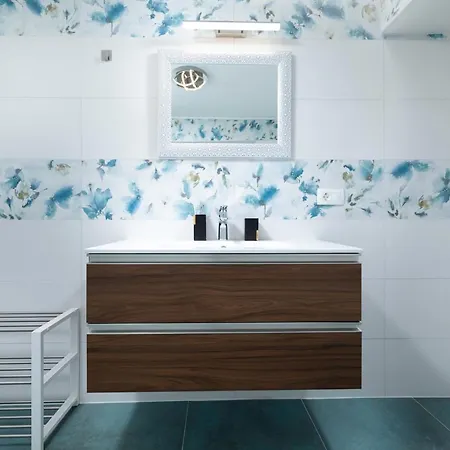 Studio, 70 Steps From The Appartement